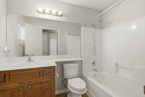 Tiny photo for 4358 S LAUREL GREEN DR, Saint George, UT 84790 (MLS # 26-269354)