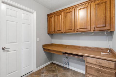 Tiny photo for 4358 S LAUREL GREEN DR, Saint George, UT 84790 (MLS # 26-269354)