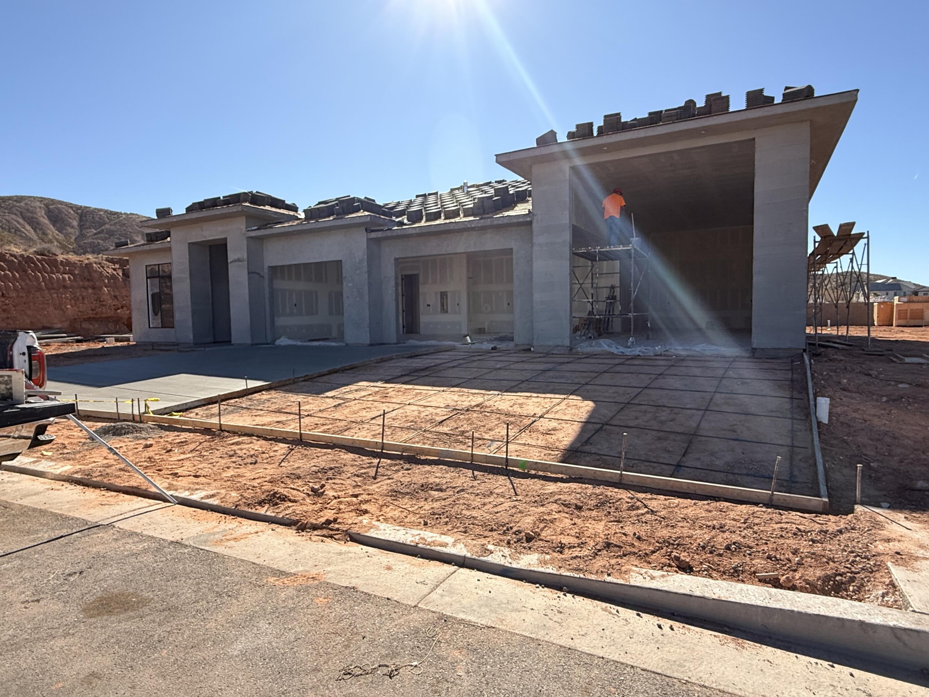 HEIGHTS AT WASHINGTON BENCH - Residential