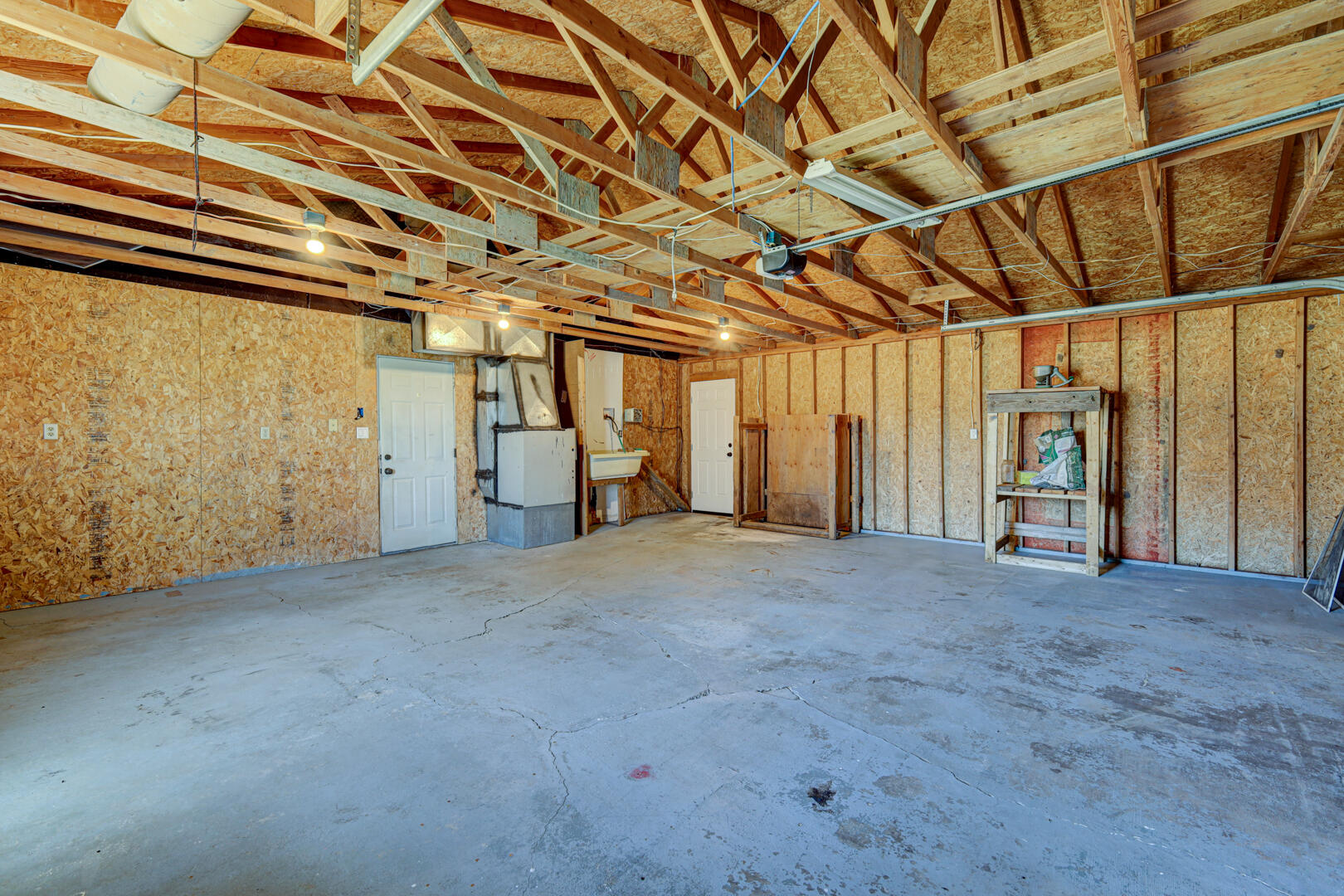 NEW HARMONY TOWNSITE - Residential