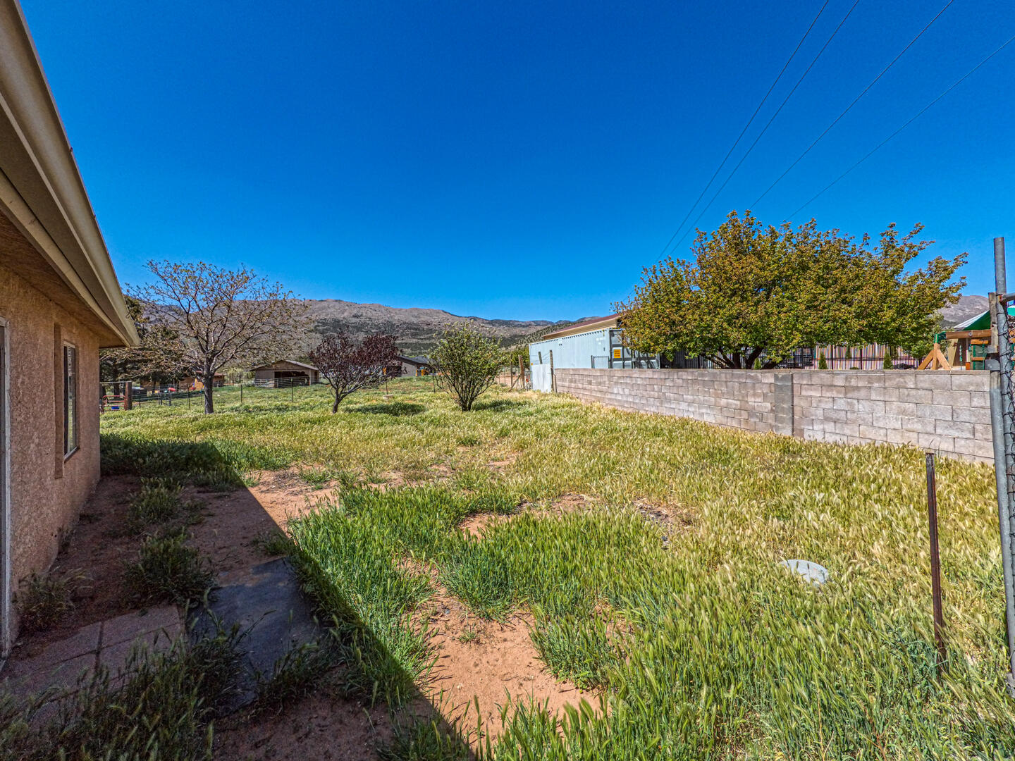 NEW HARMONY TOWNSITE - Residential