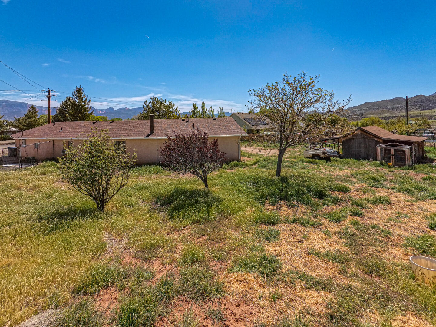 NEW HARMONY TOWNSITE - Residential