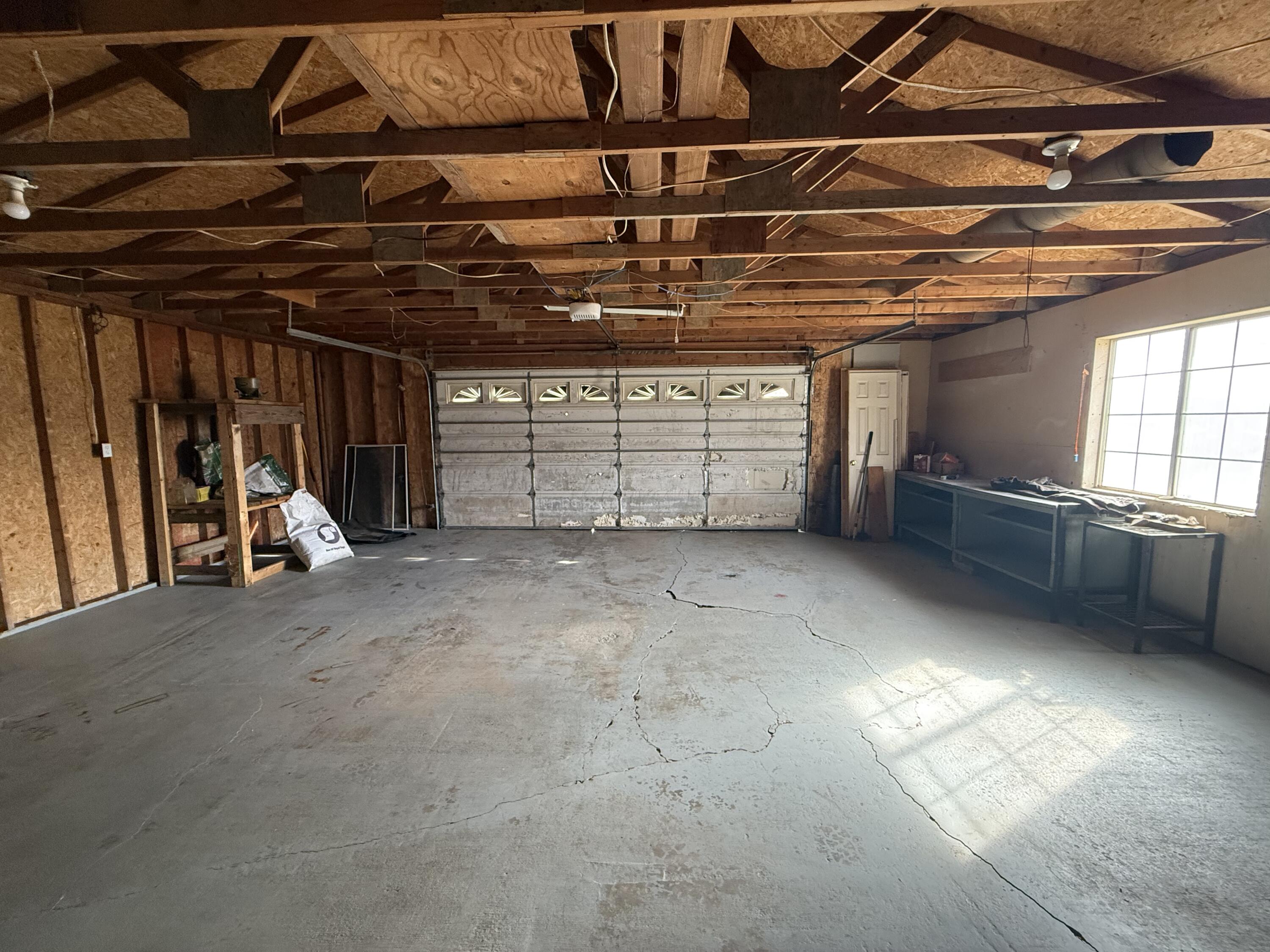 NEW HARMONY TOWNSITE - Residential