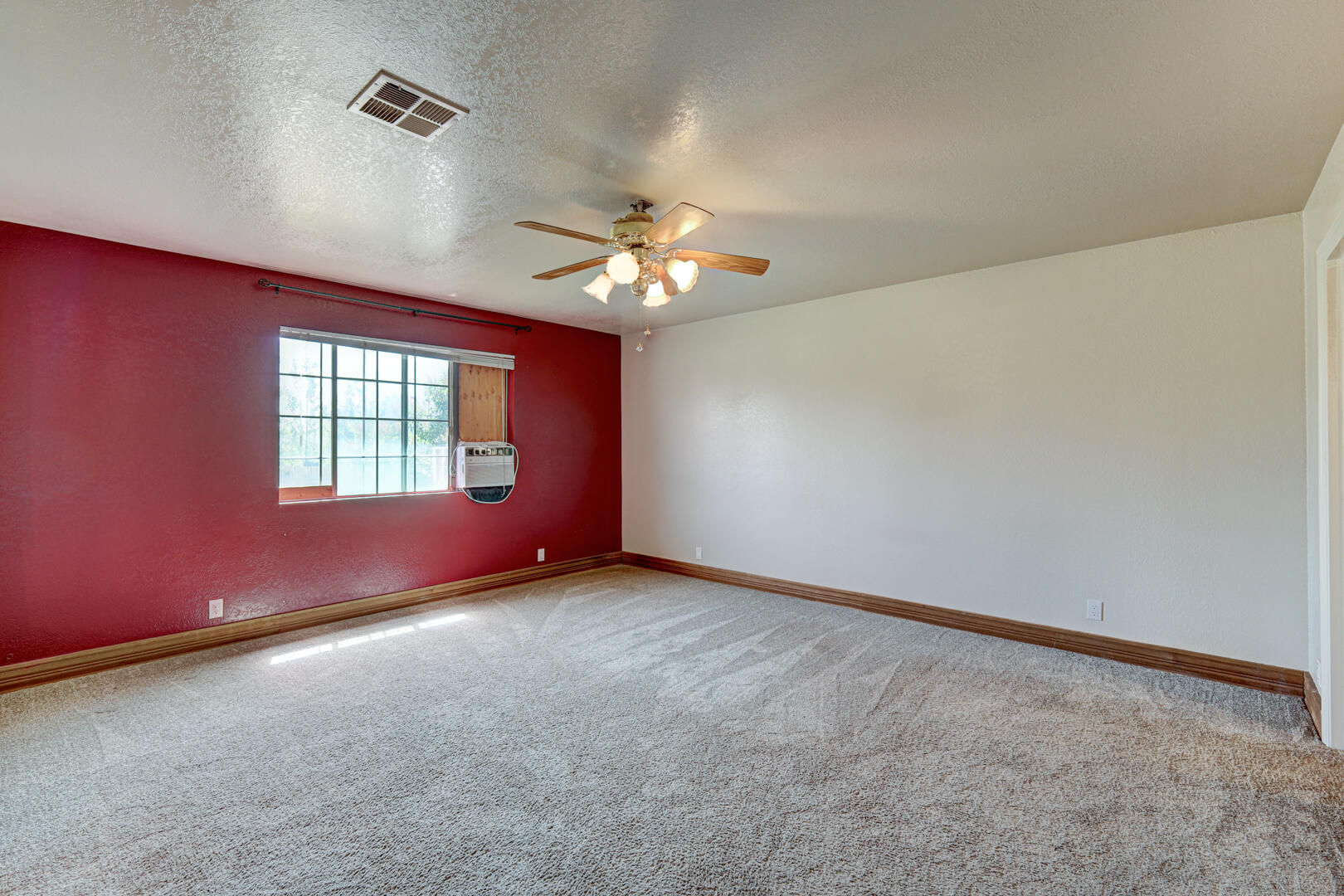 NEW HARMONY TOWNSITE - Residential