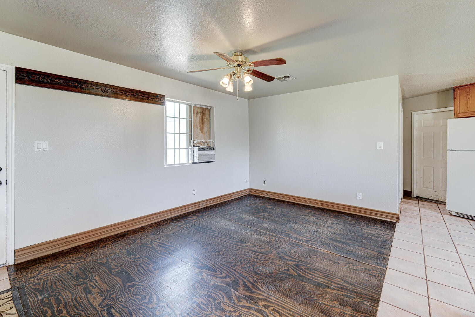 NEW HARMONY TOWNSITE - Residential