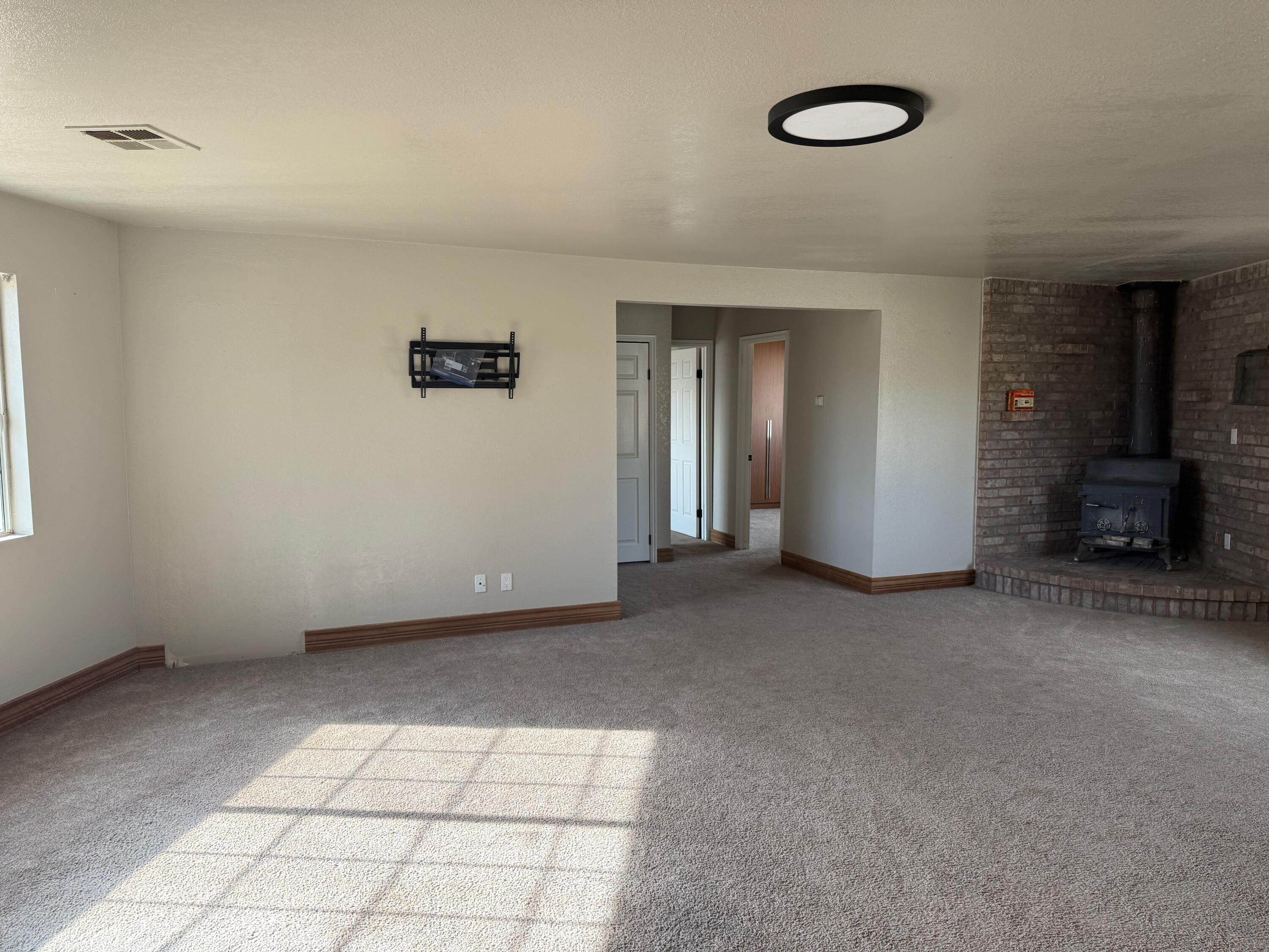 NEW HARMONY TOWNSITE - Residential