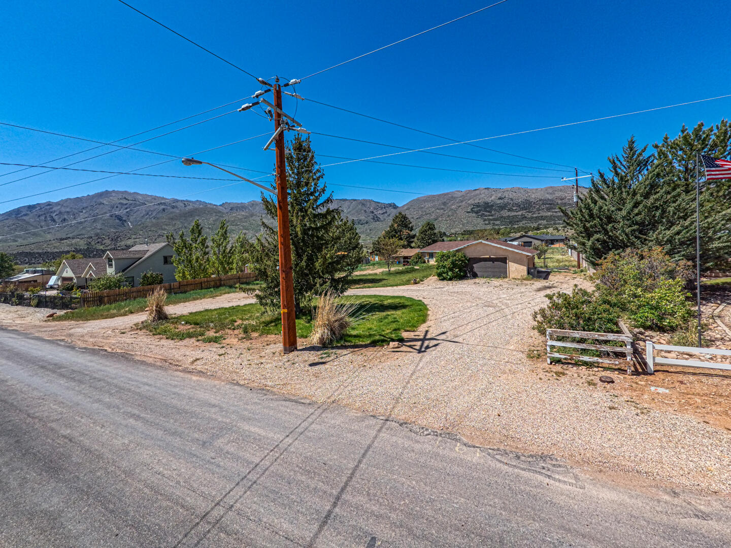 NEW HARMONY TOWNSITE - Residential