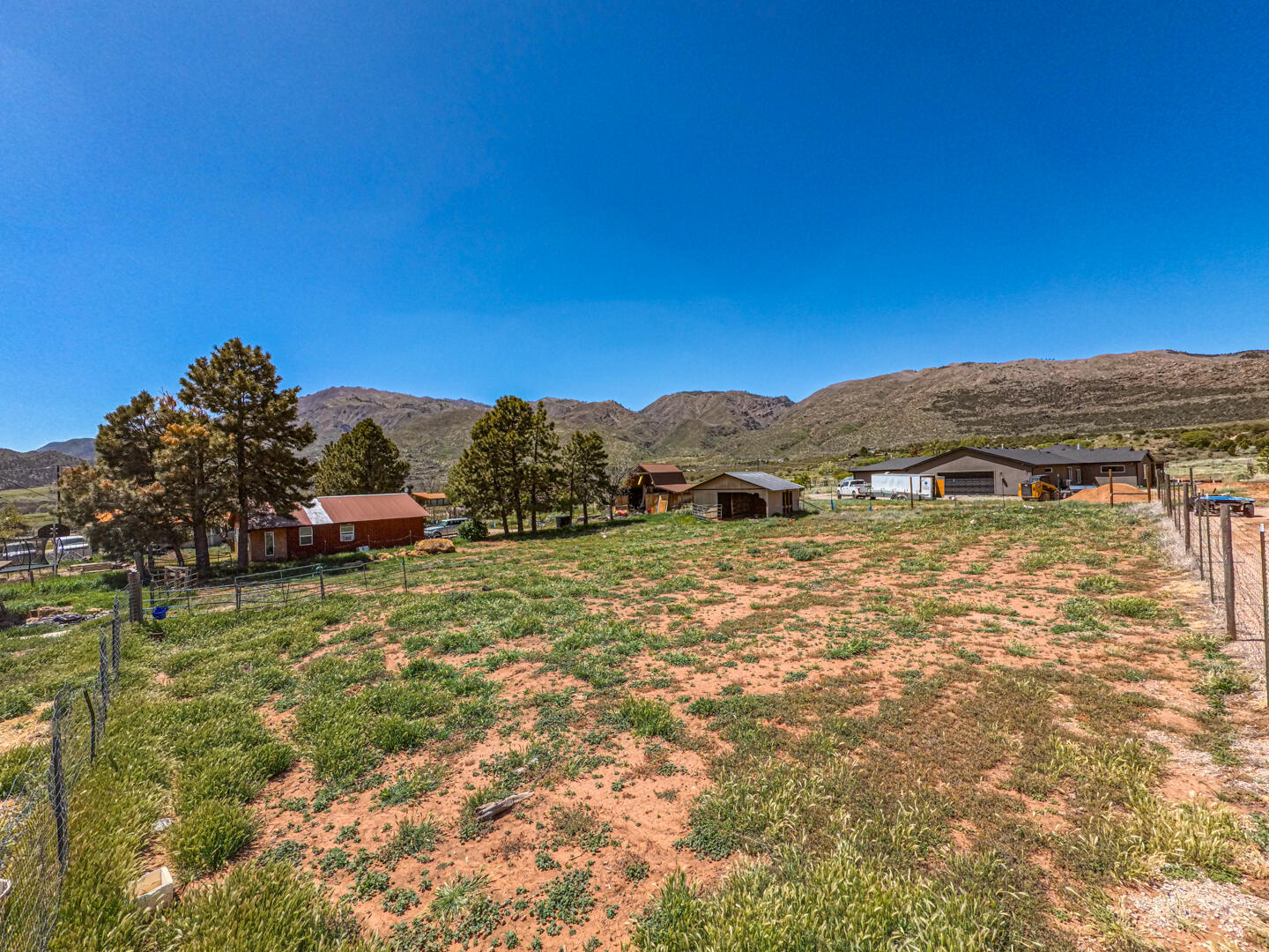 NEW HARMONY TOWNSITE - Residential