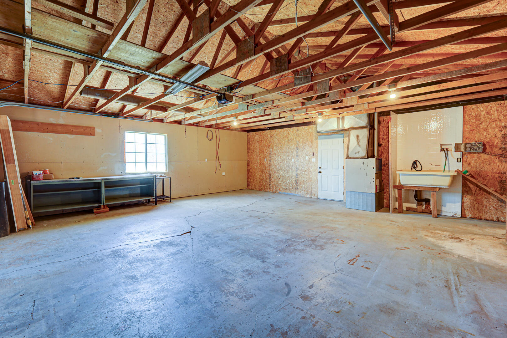 NEW HARMONY TOWNSITE - Residential