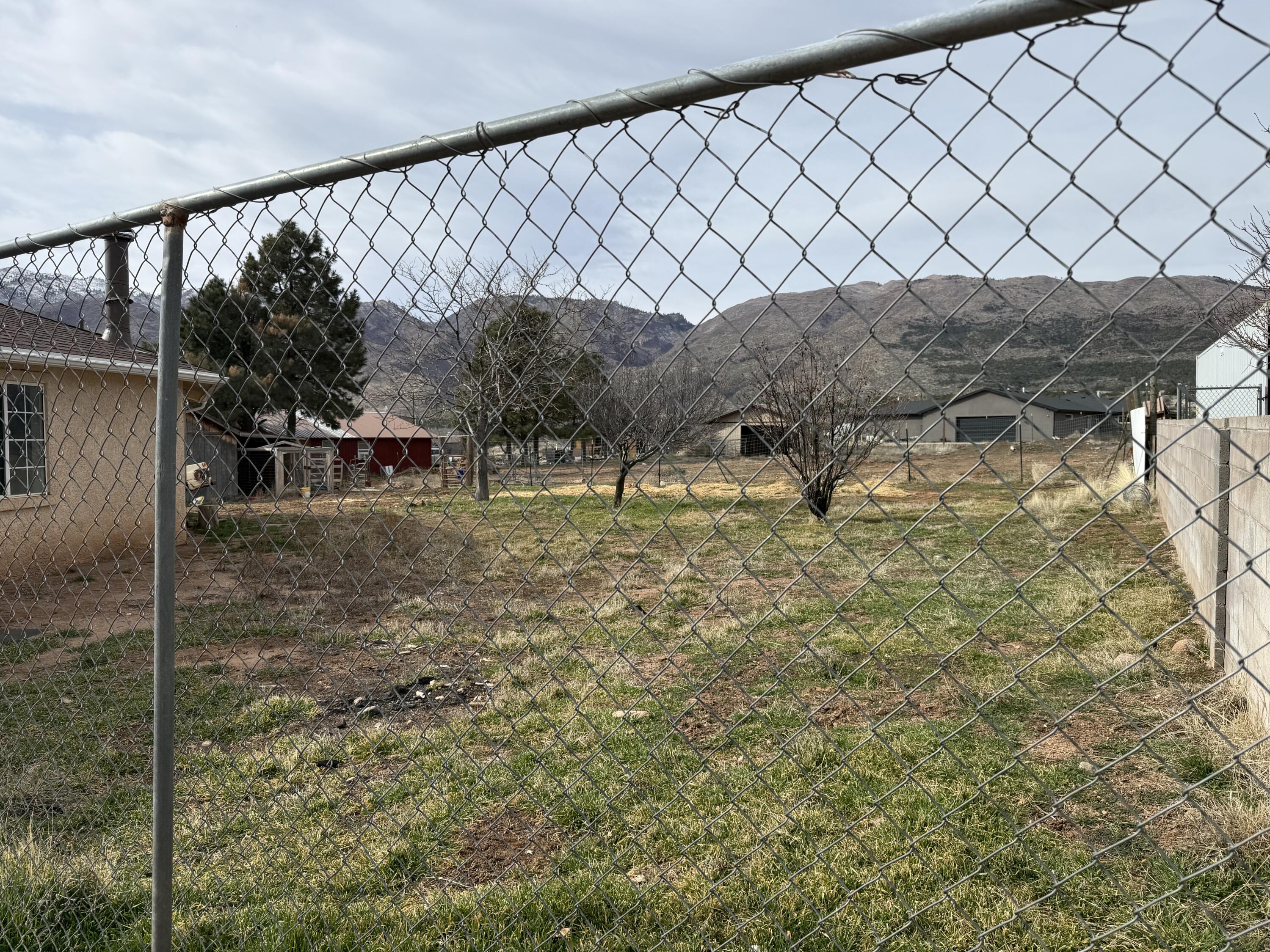 NEW HARMONY TOWNSITE - Residential