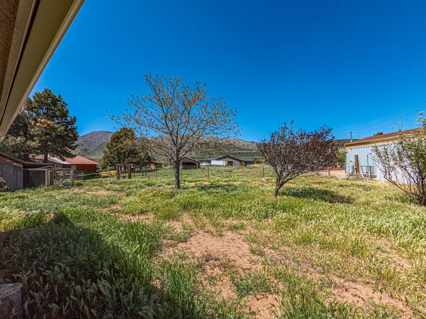 NEW HARMONY TOWNSITE - Residential