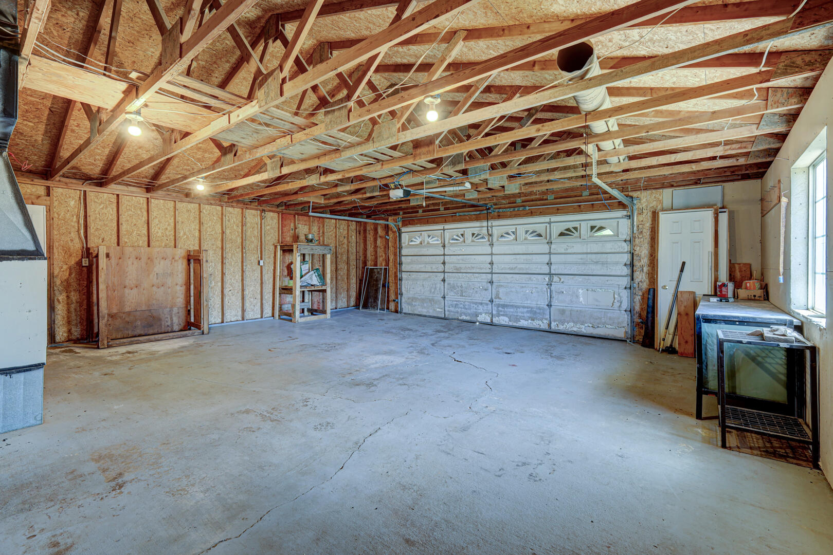 NEW HARMONY TOWNSITE - Residential