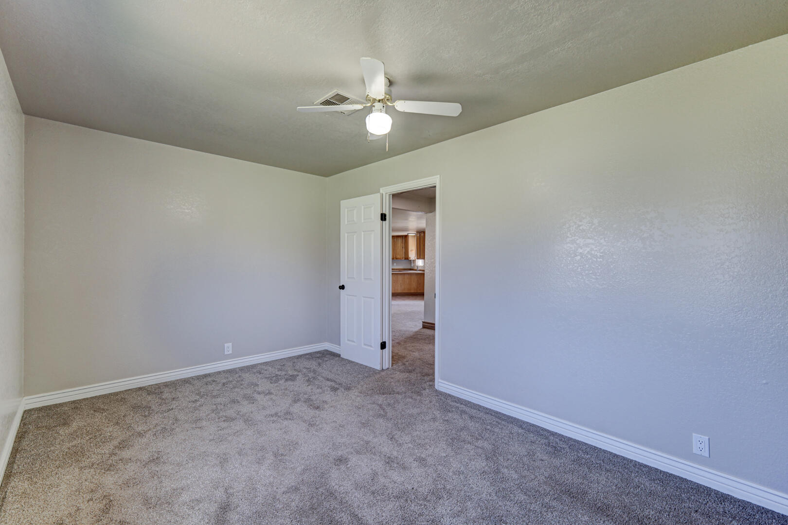 NEW HARMONY TOWNSITE - Residential