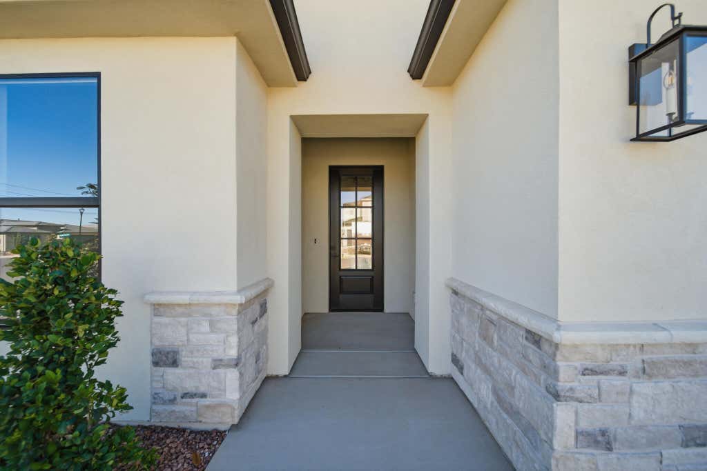 Photo of 3092 S 4850 W Lot 10 #Lot 10, Hurricane, UT 84737 (MLS # 26-273440)