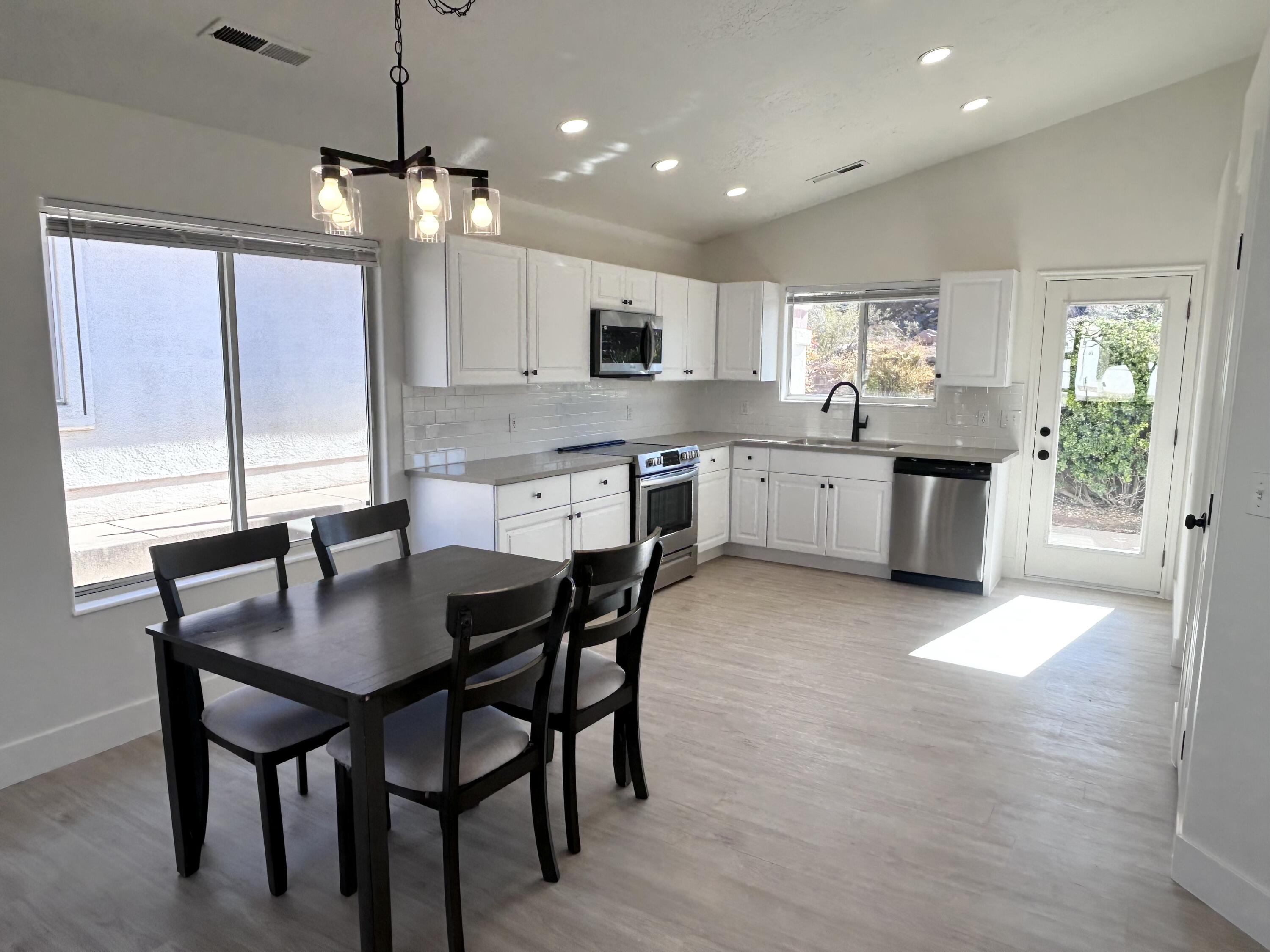 SUNRISE VIEW TOWNHOMES - Residential