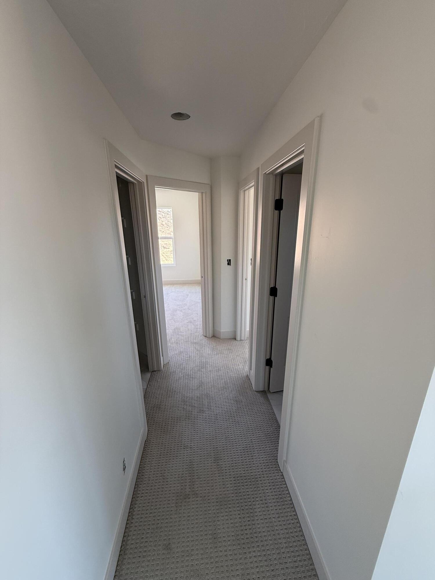 WHITE DOME TOWNHOMES - Residential
