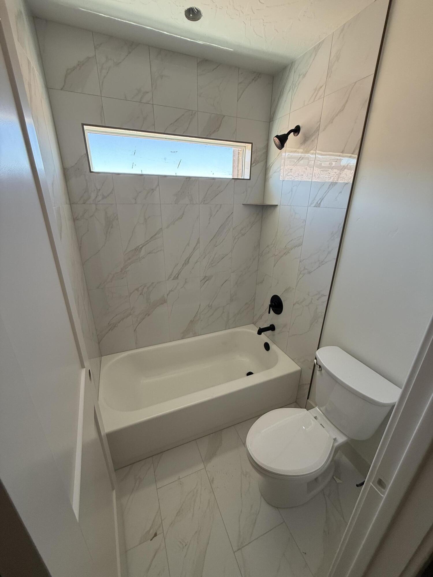 WHITE DOME TOWNHOMES - Residential
