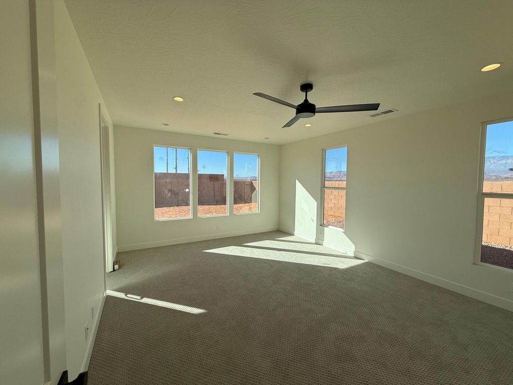 Photo of 3098 S 4850 W Lot 5 #Lot 5, Hurricane, UT 84737 (MLS # 25-266231)