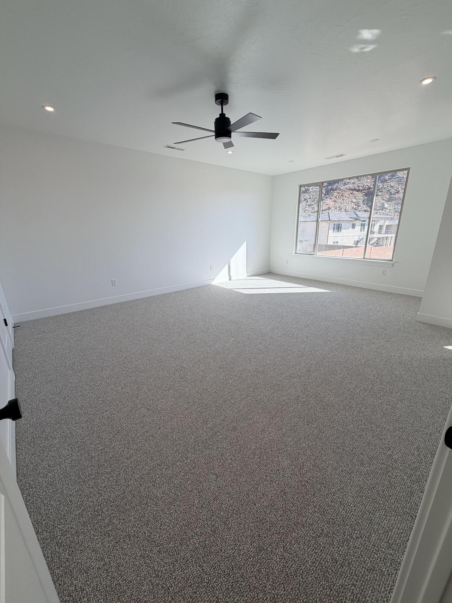 COTTAM COVE - Residential