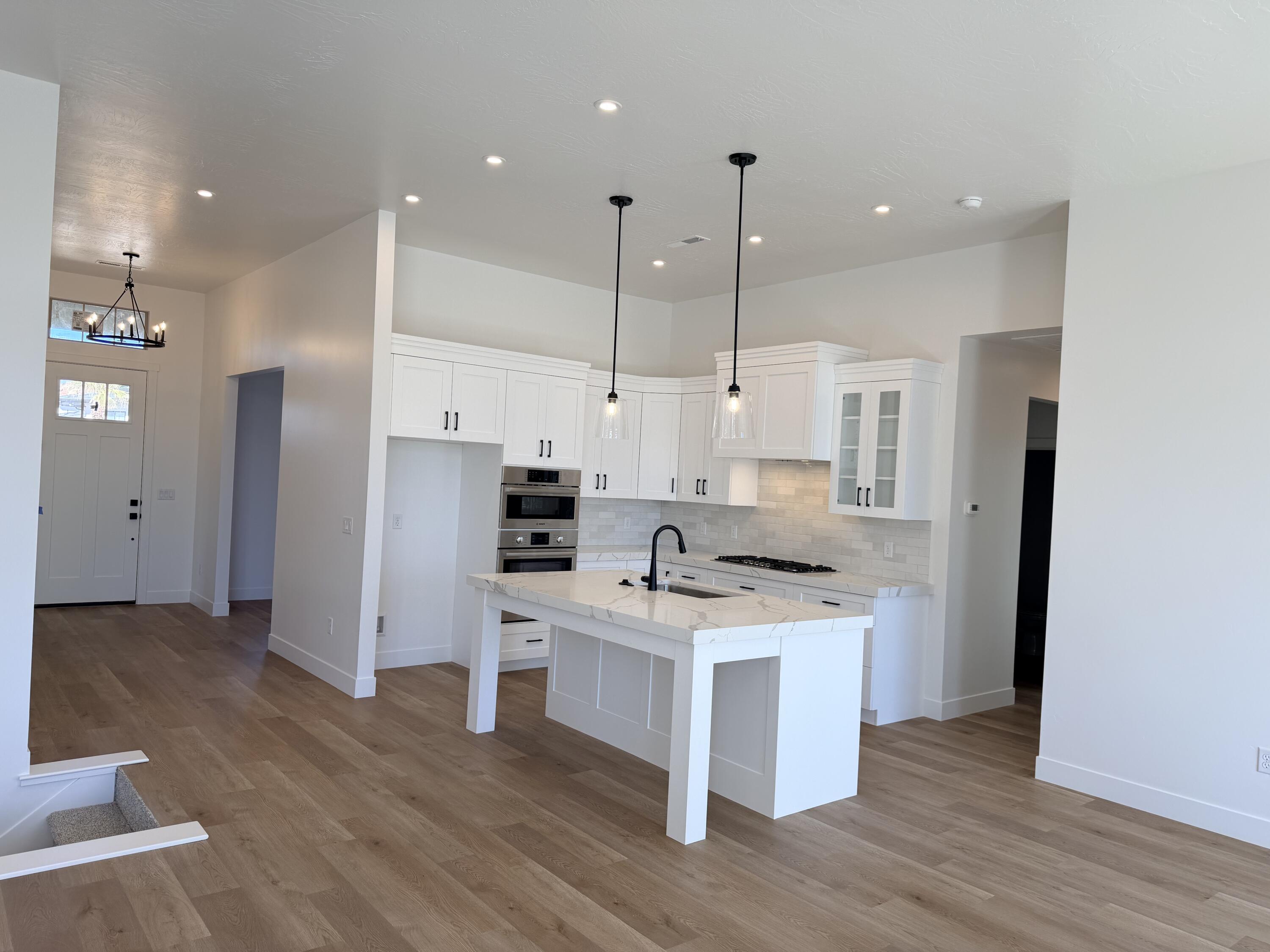 COTTAM COVE - Residential