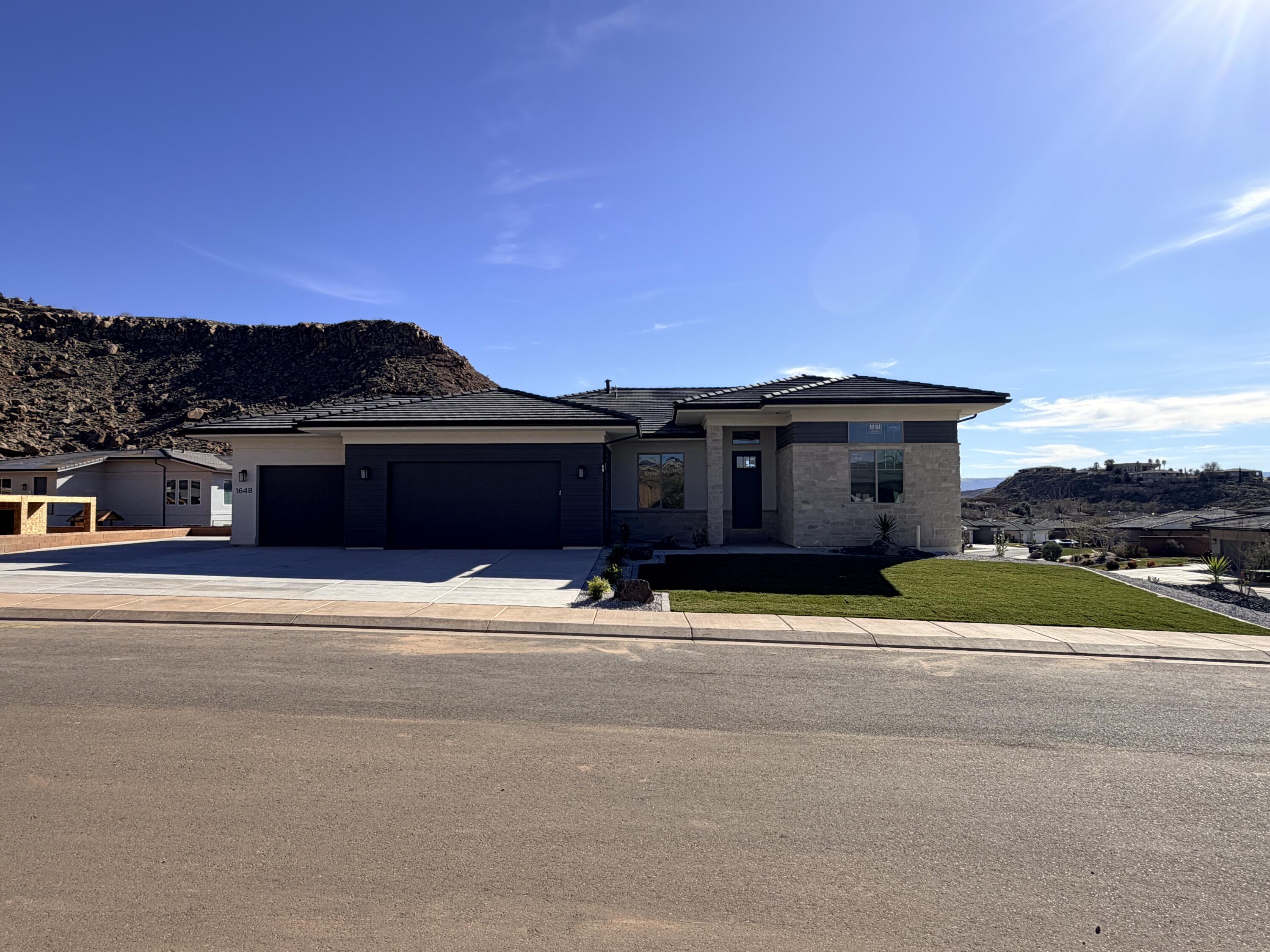 COTTAM COVE - Residential