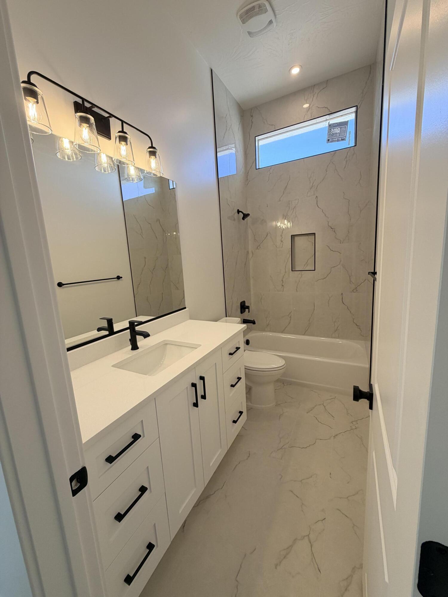 COTTAM COVE - Residential