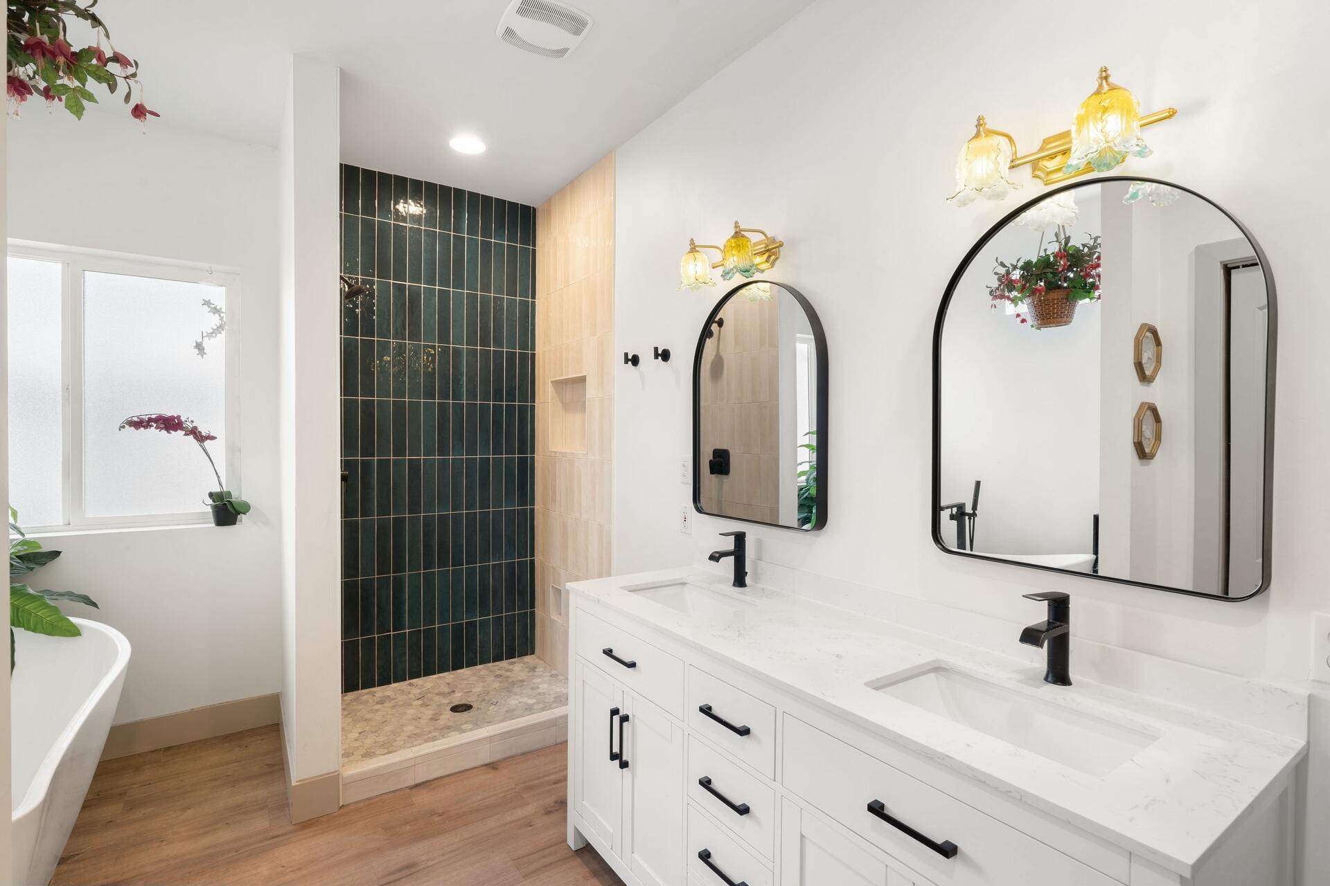 TOQUERVILLE TOWNSITE - Residential