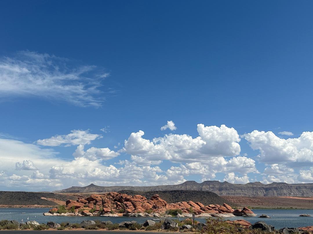 TOQUERVILLE TOWNSITE - Residential