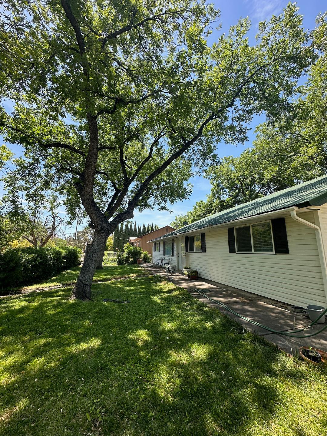 TOQUERVILLE TOWNSITE - Residential