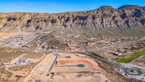 Tiny photo for 3380 S 1410 CIR W 21 #21, Hurricane, UT 84737 (MLS # 26-274021)