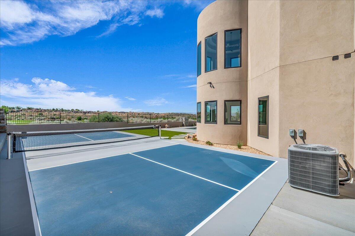 LEDGES OF ST GEORGE - Residential