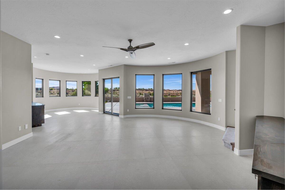 LEDGES OF ST GEORGE - Residential