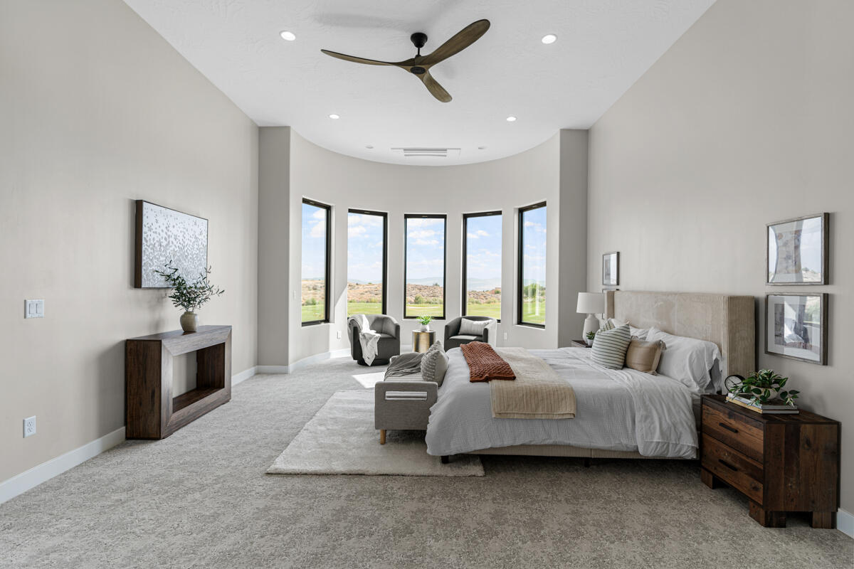 LEDGES OF ST GEORGE - Residential