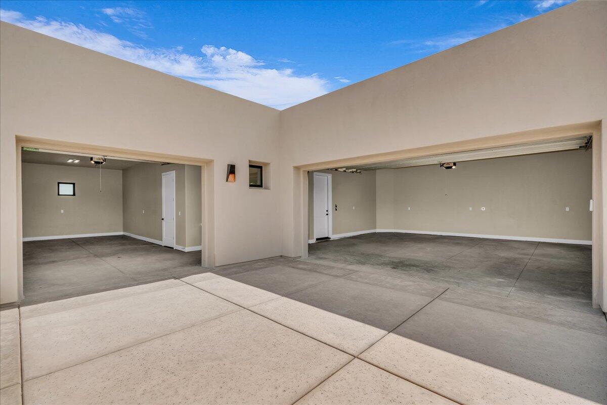 LEDGES OF ST GEORGE - Residential