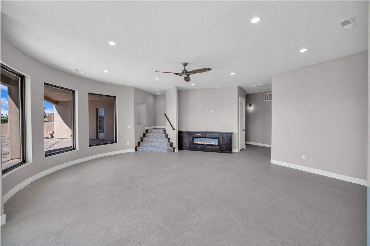 LEDGES OF ST GEORGE - Residential