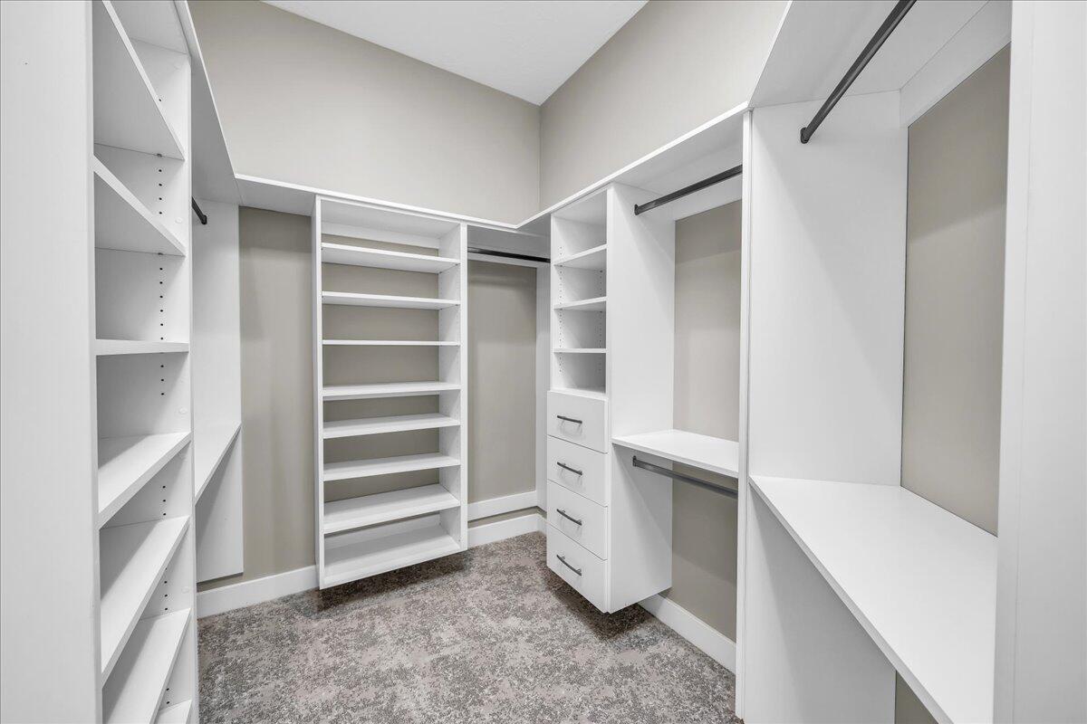 LEDGES OF ST GEORGE - Residential