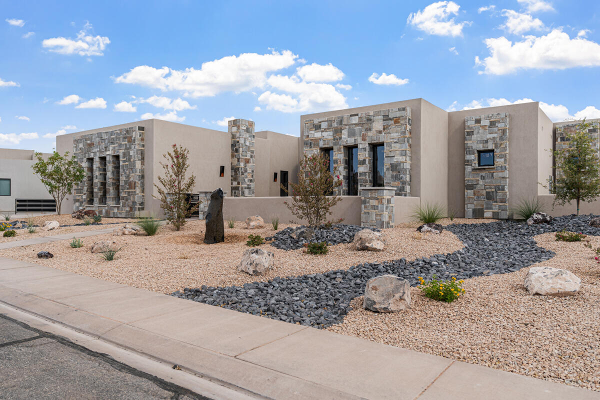 LEDGES OF ST GEORGE - Residential