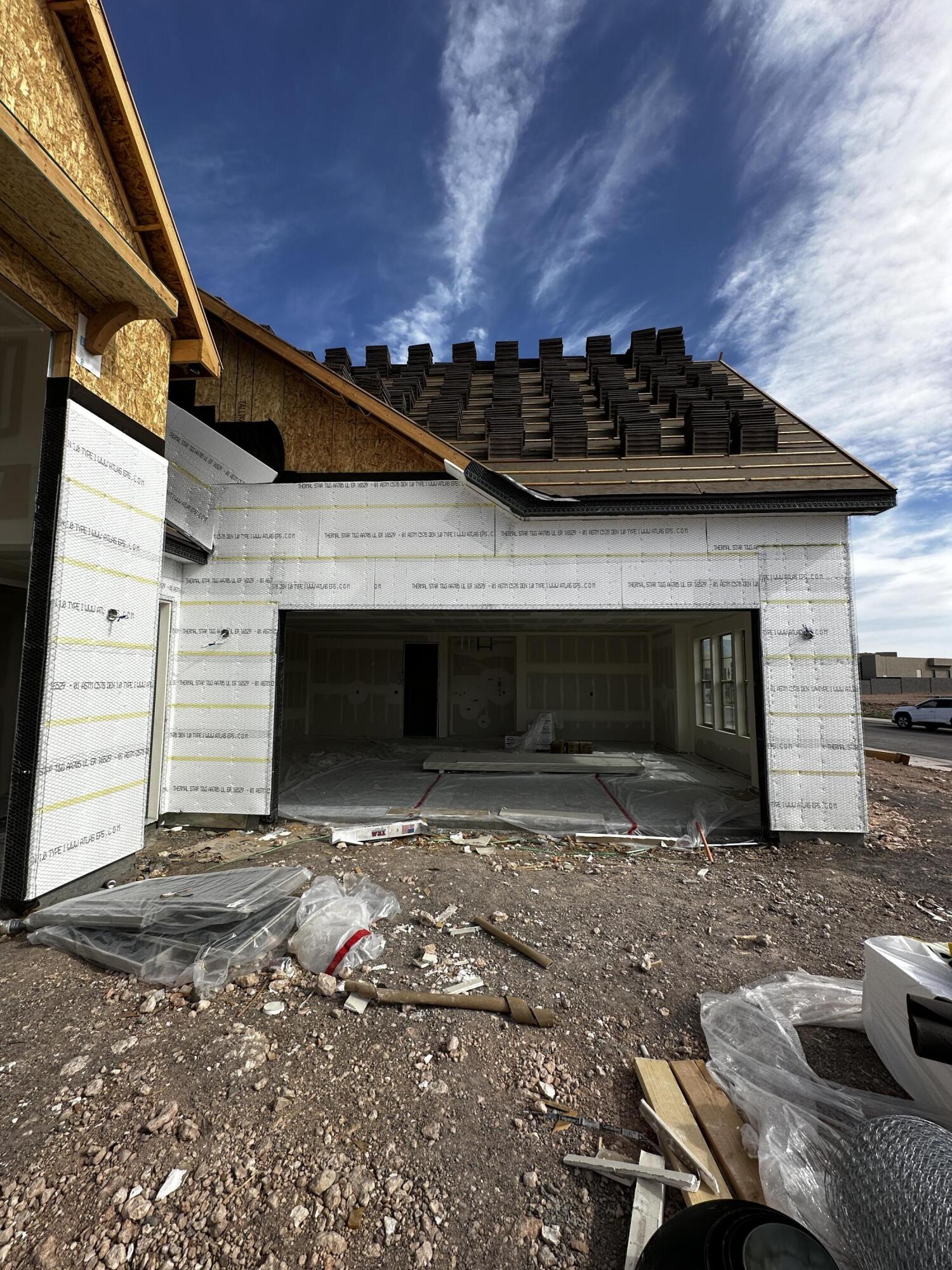 TONAQUINT RIDGE SUB - Residential