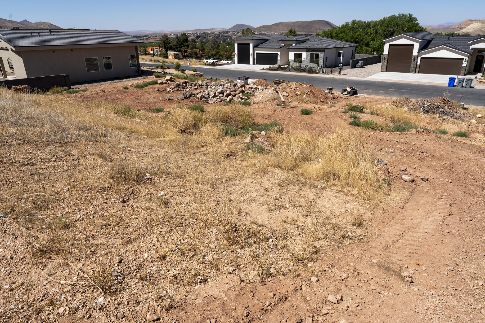 SUNSET VIEW ESTATES - Land