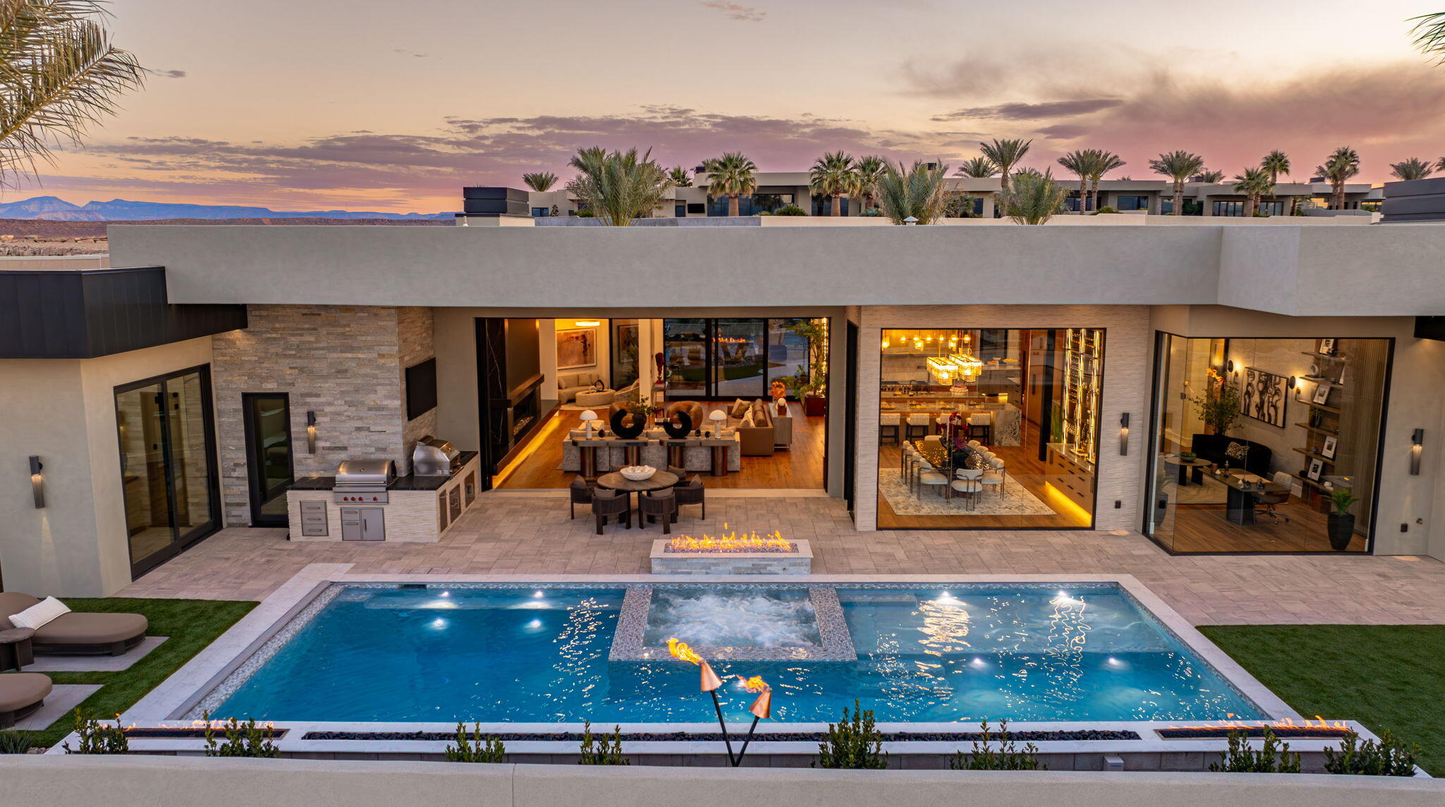 STONE CLIFF - Residential