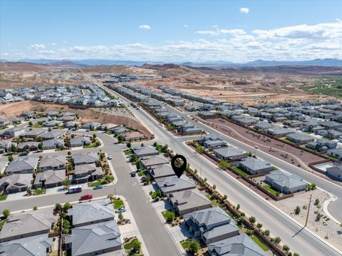 Tiny photo for 597 S Balancing Rock DR, Washington, UT 84780 (MLS # 26-271885)