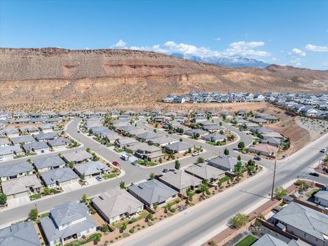 Tiny photo for 597 S Balancing Rock DR, Washington, UT 84780 (MLS # 26-271885)
