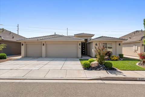Tiny photo for 597 S Balancing Rock DR, Washington, UT 84780 (MLS # 26-271885)