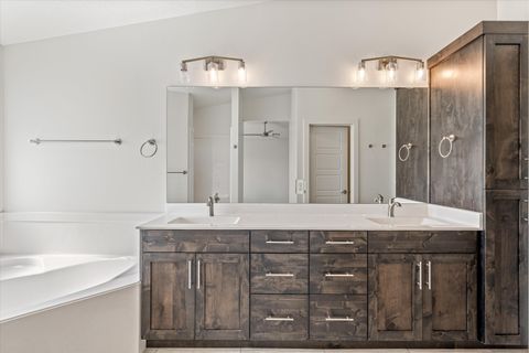 Tiny photo for 597 S Balancing Rock DR, Washington, UT 84780 (MLS # 26-271885)