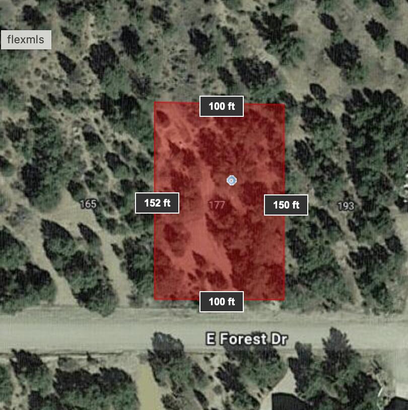 DIXIE DEER ESTATES - Land