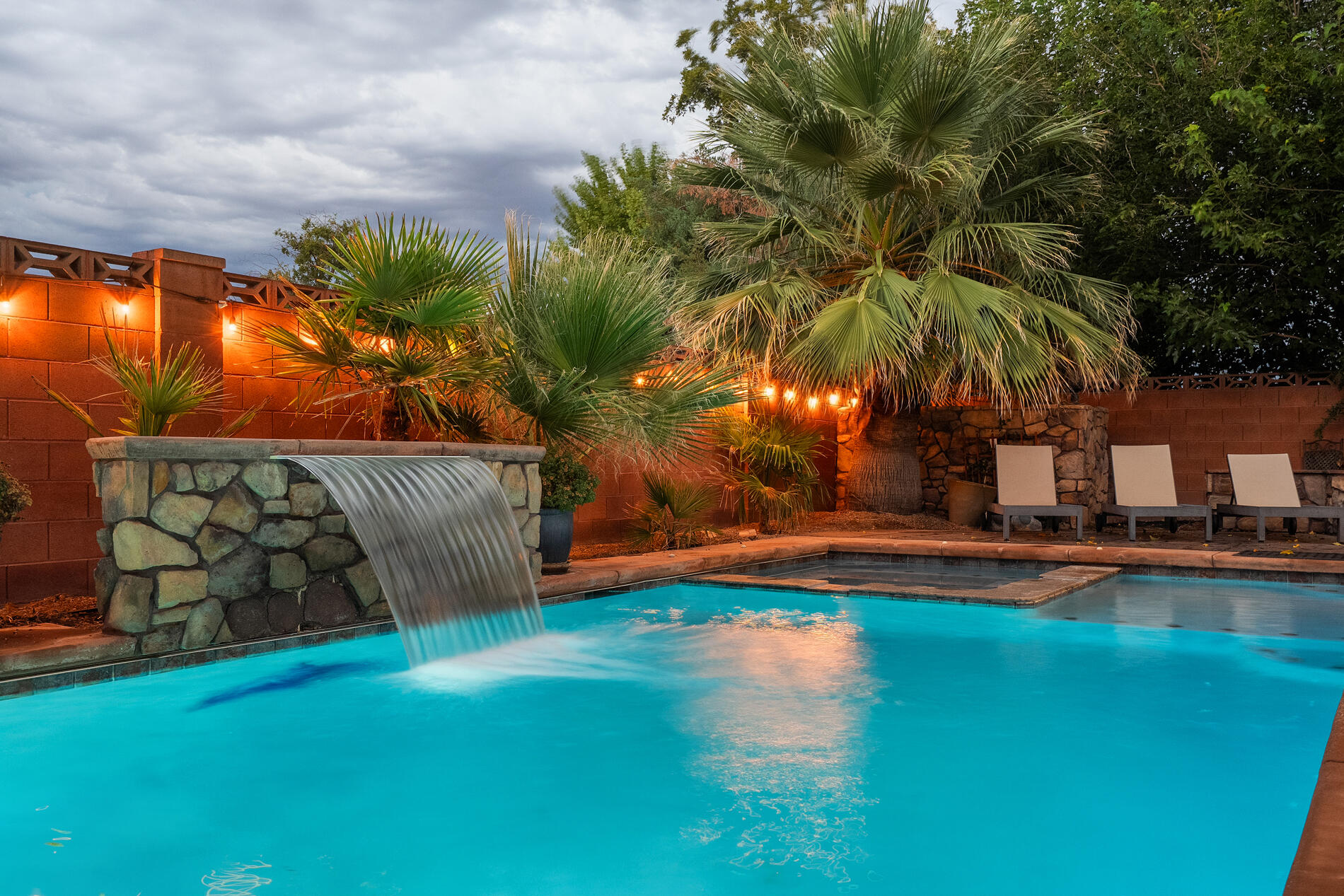 COX LANDING - Residential