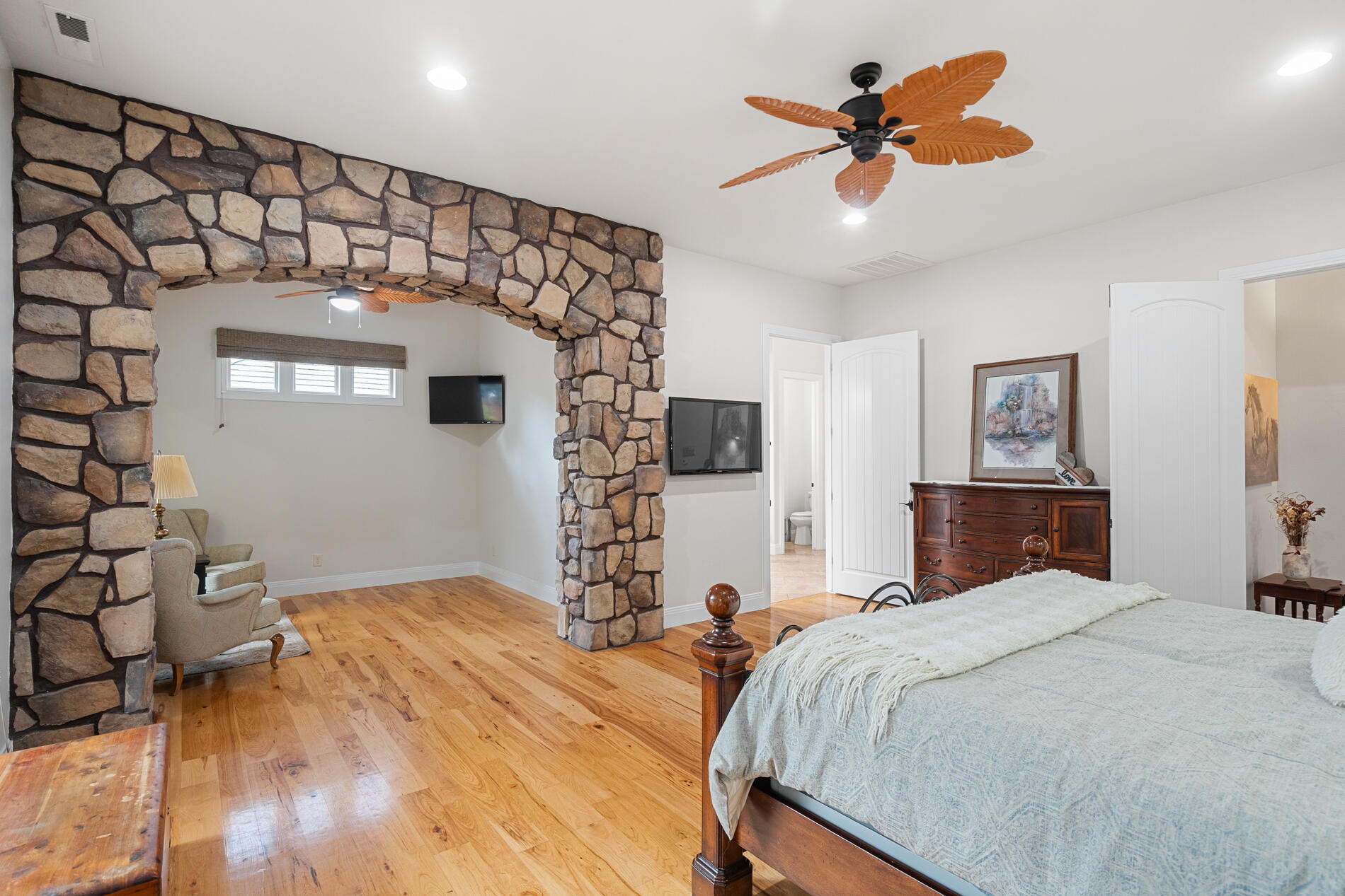 COX LANDING - Residential