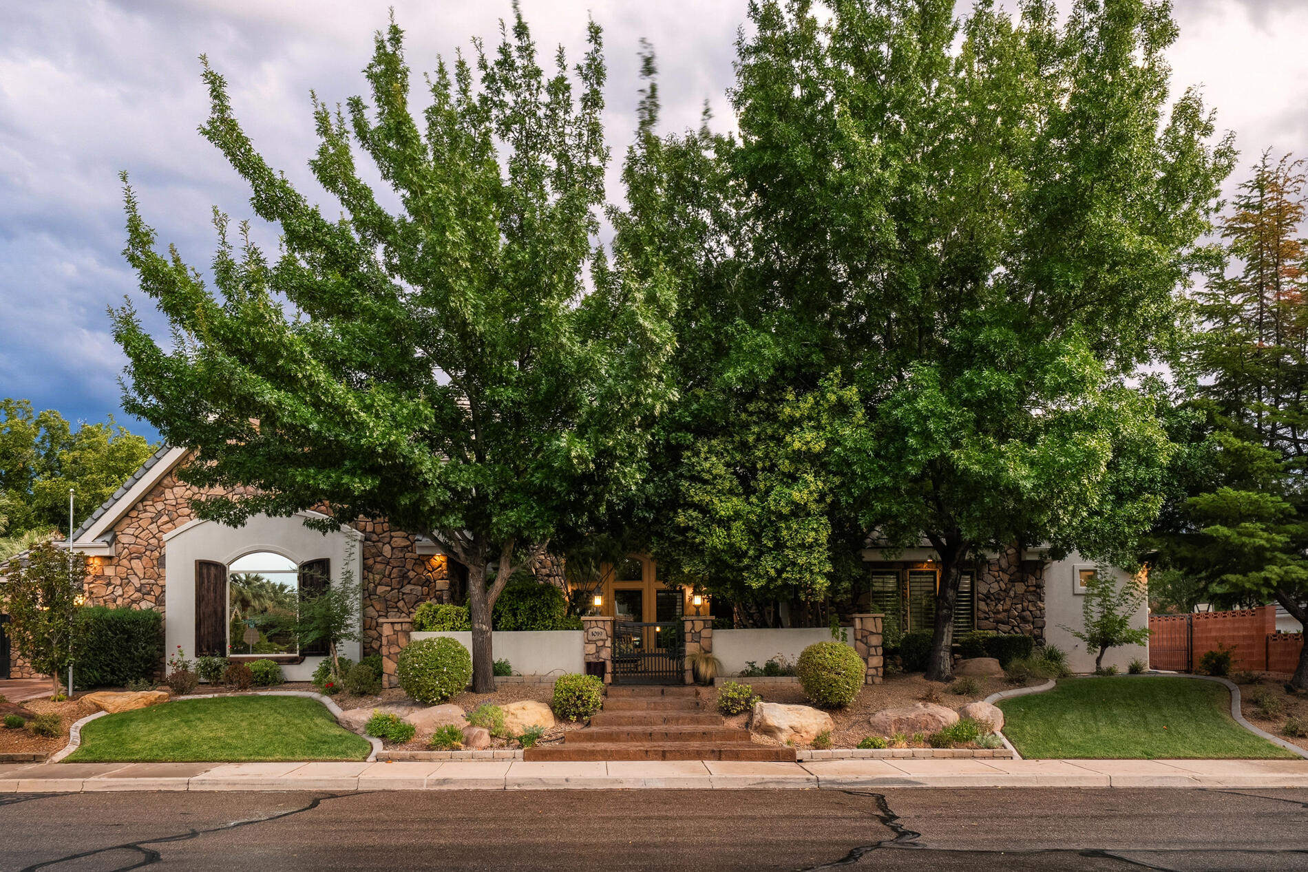 COX LANDING - Residential