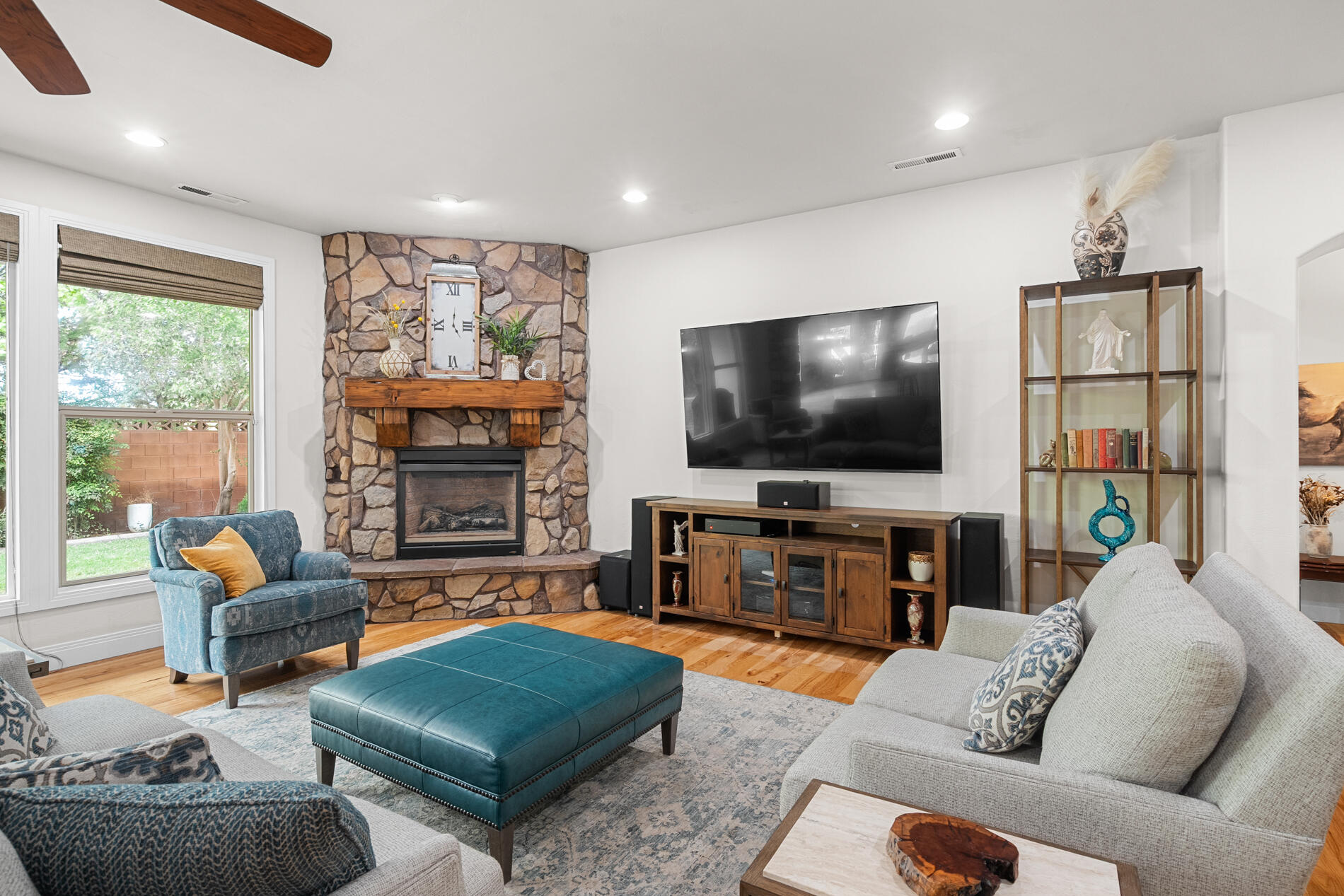 COX LANDING - Residential