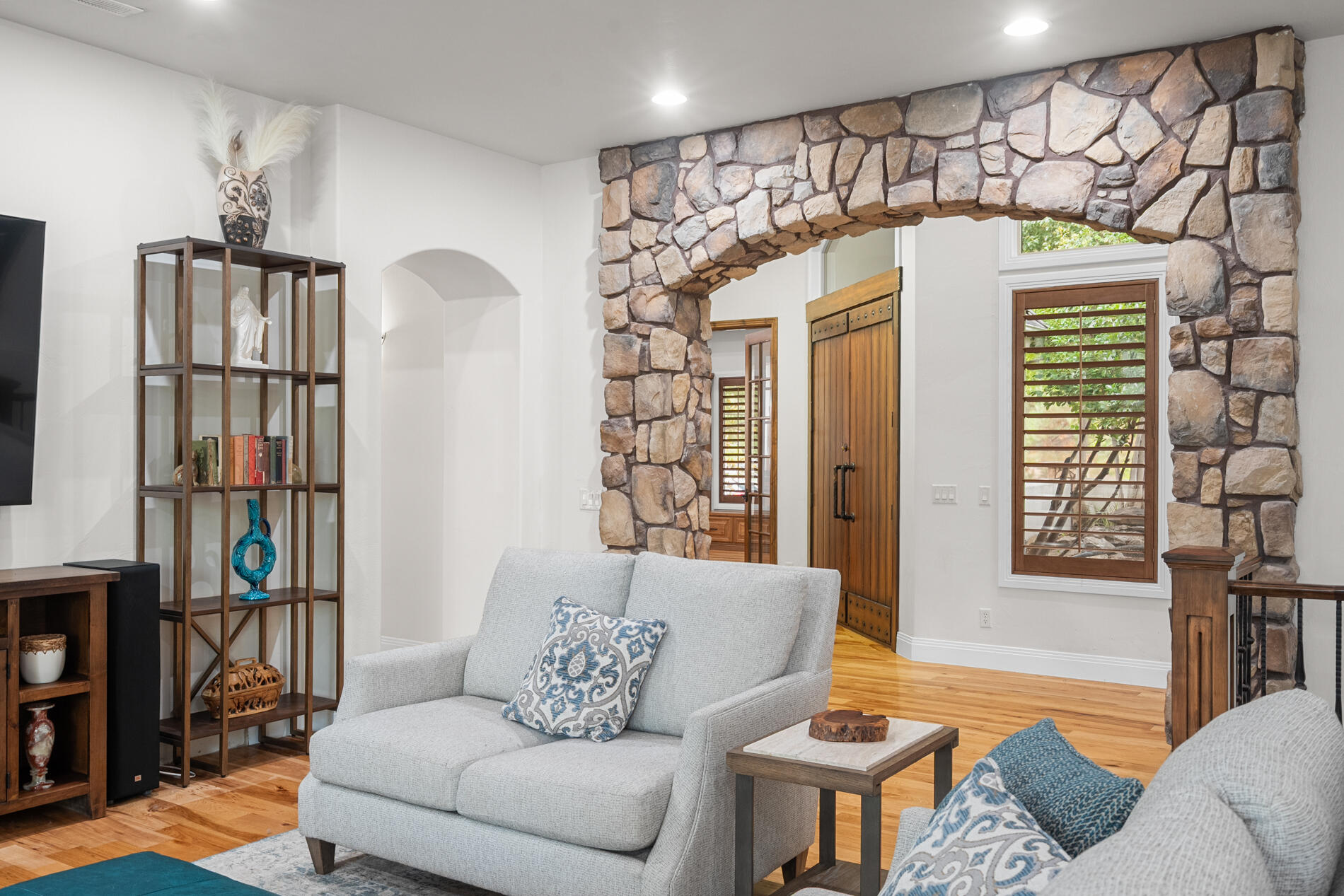 COX LANDING - Residential